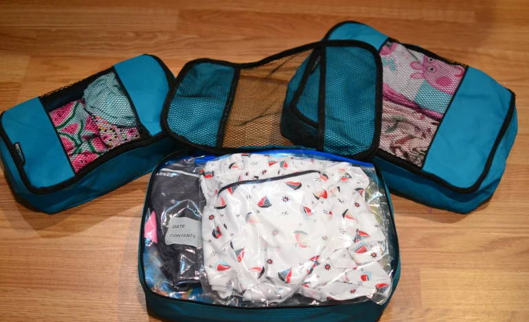 Gunakan Kotak Penyusun (Packing Cubes), Rahasia Packing Rapi, Efisien, dan Hemat Ruang Saat Traveling