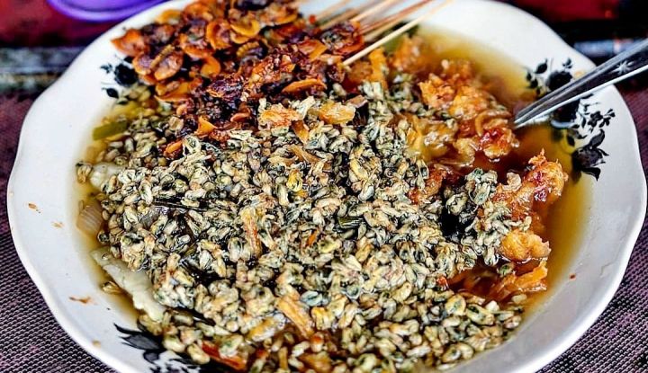 Kupang Lontong, Kuliner Legendaris Kupang yang Gurih Pedas Menggoda
