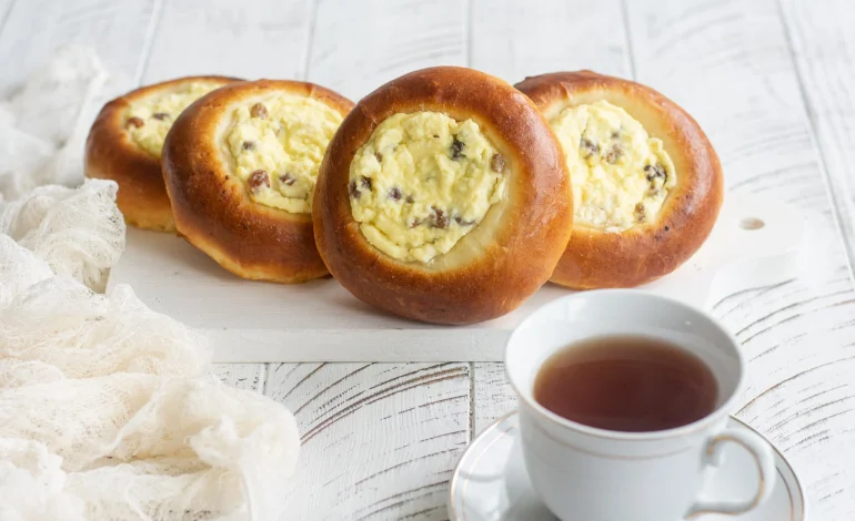 Vatrushka, Kue Bulat Lembut Isi Keju dari Tradisi Eropa Timur