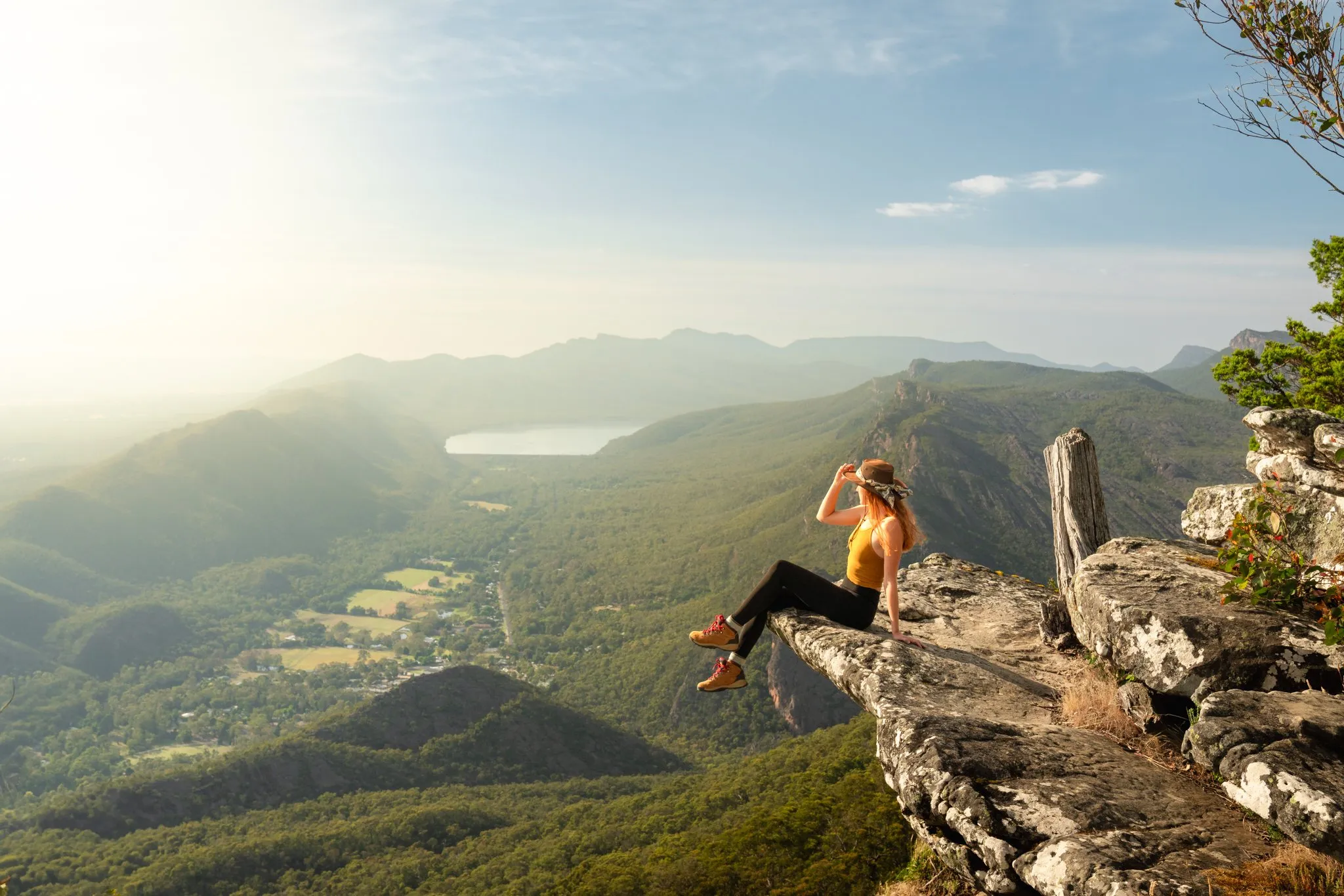 Solo Travel, Meditasi Bergerak untuk Jiwa yang Lelah