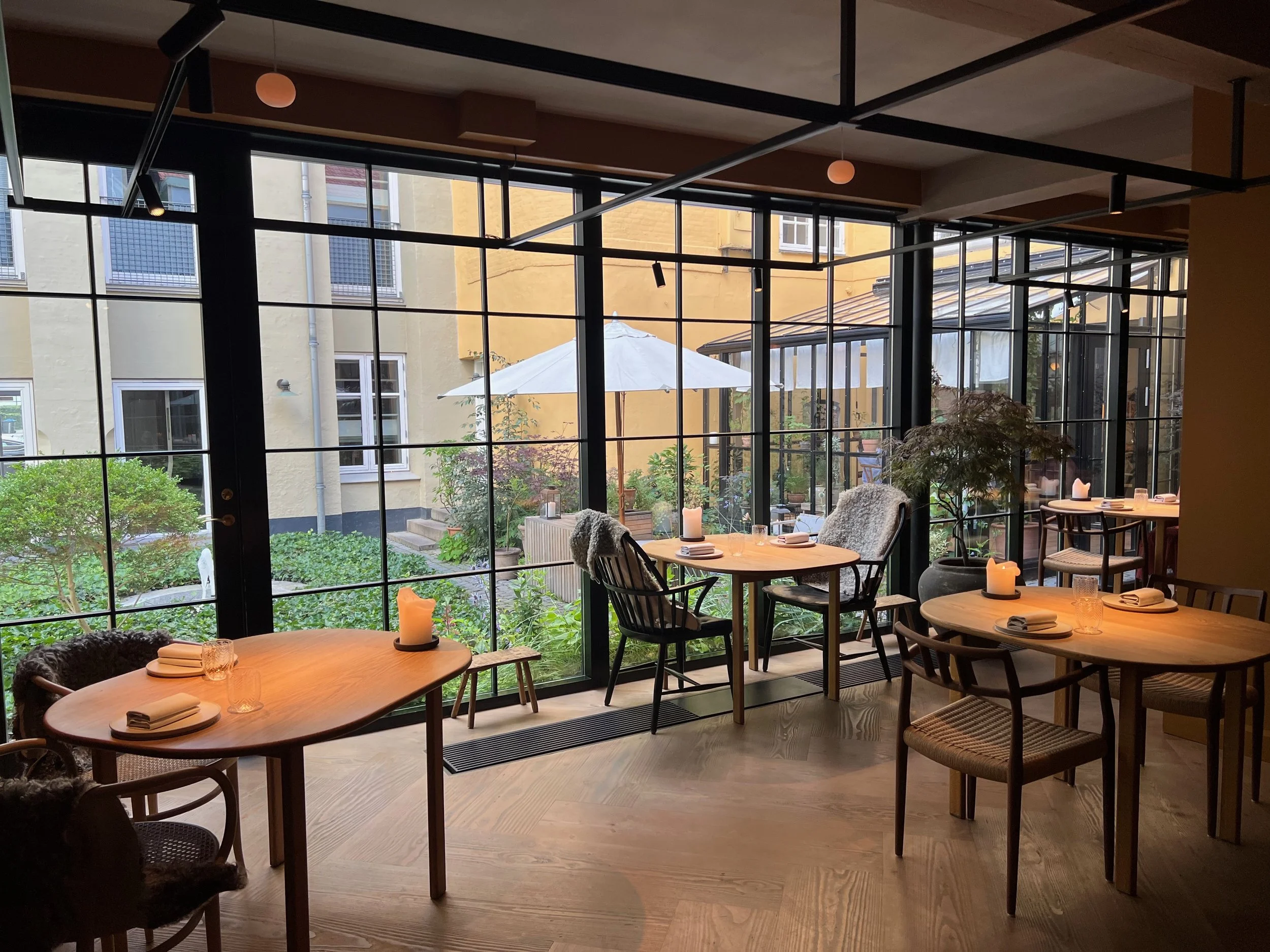 Kadeau Copenhagenm Restoran Michelin Bintang Dua yang Menghadirkan Pengalaman Kuliner Nordik Modern