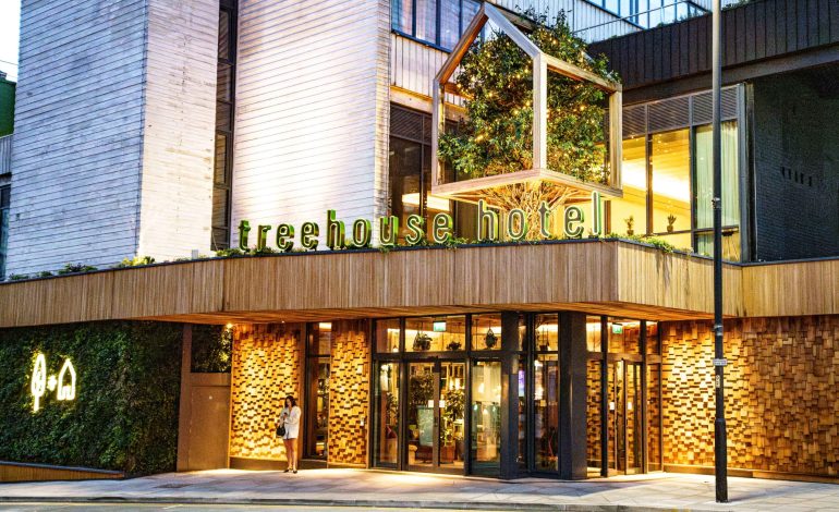 Treehouse Hotel Manchester, Pengalaman Menginap Ala Pohon di Jantung Kota Industri
