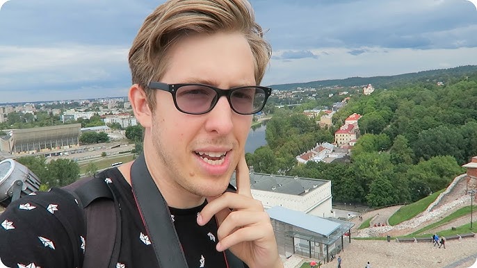 Evan Edinger Travel, Petualangan Solo yang Menginspirasi Jutaan Orang
