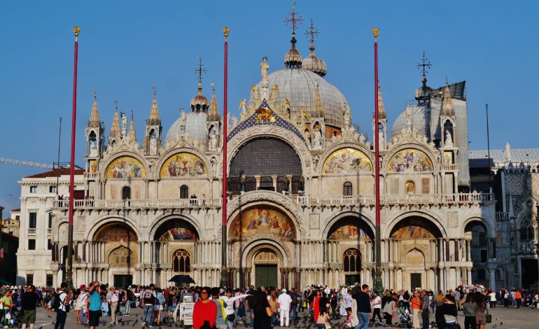 St Mark’s Basilica, Mahakarya Bizantium di Jantung Venesia