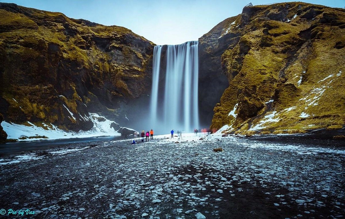 Air Terjun Skógafoss, Keindahan Ikonik di Pantai Selatan Islandia