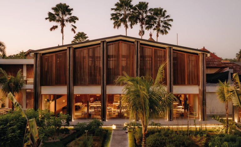 Syrco BASÈ, Fine Dining Berbasis Bahan Lokal di Jantung Ubud, Bali