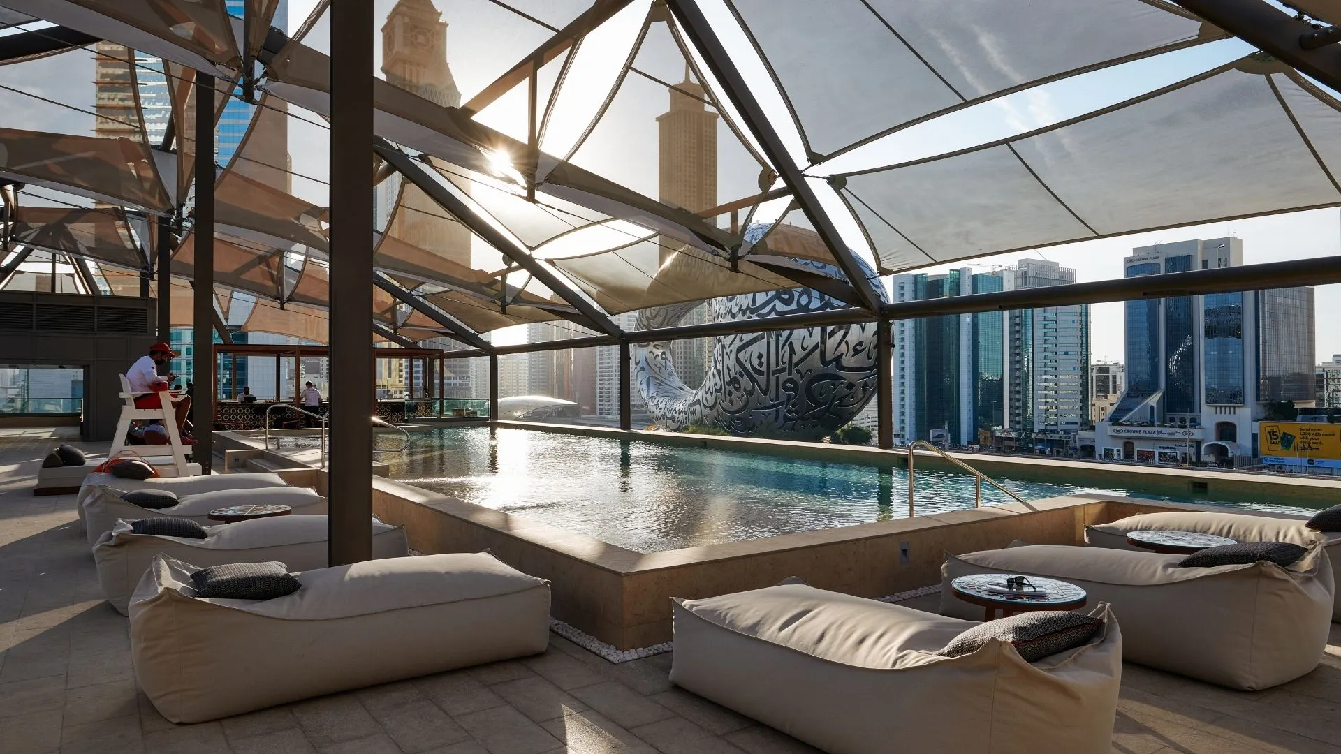 25hours Hotel One Central, Oase Desain Unik di Jantung Dubai