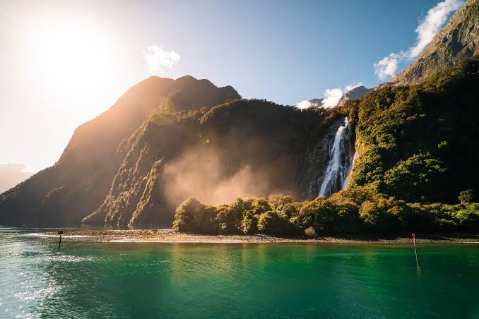 Milford Sound, Keajaiban Fjord di Ujung Selatan Selandia Baru
